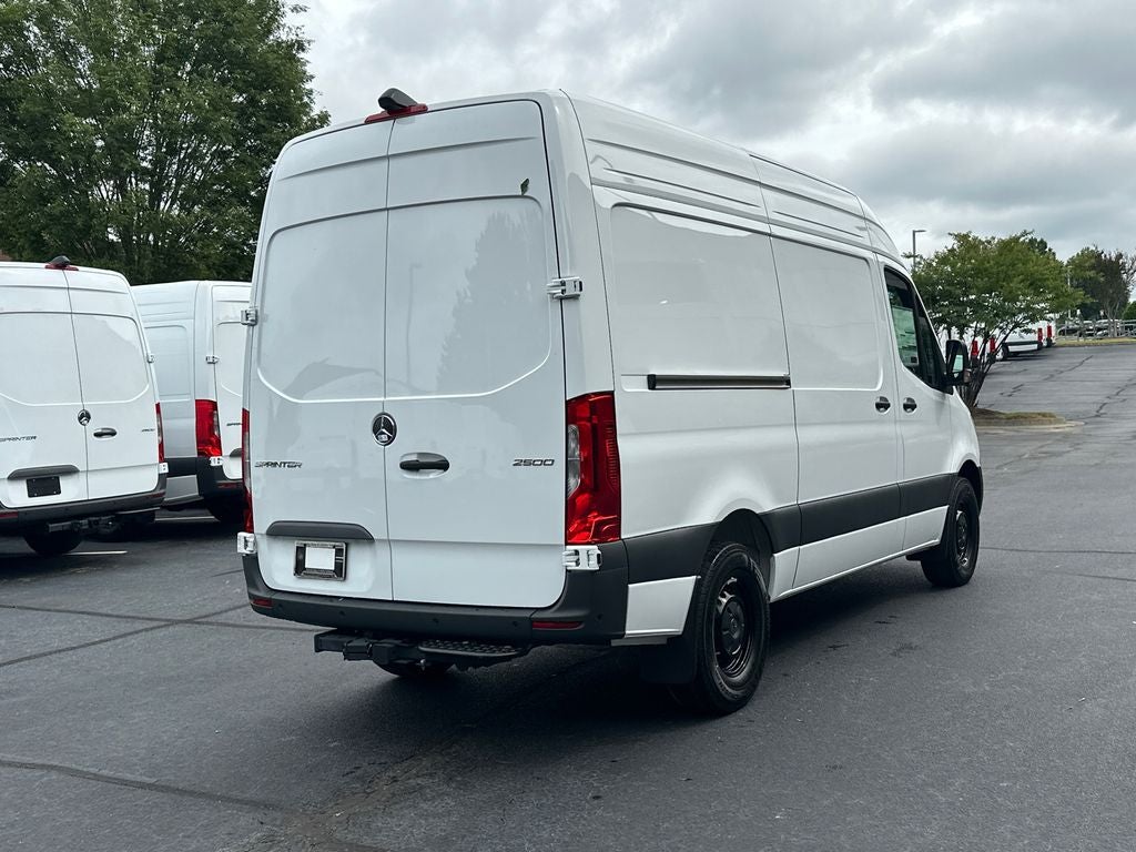 2026 Mercedes-Benz Sprinter 2500 Cargo 144 WB