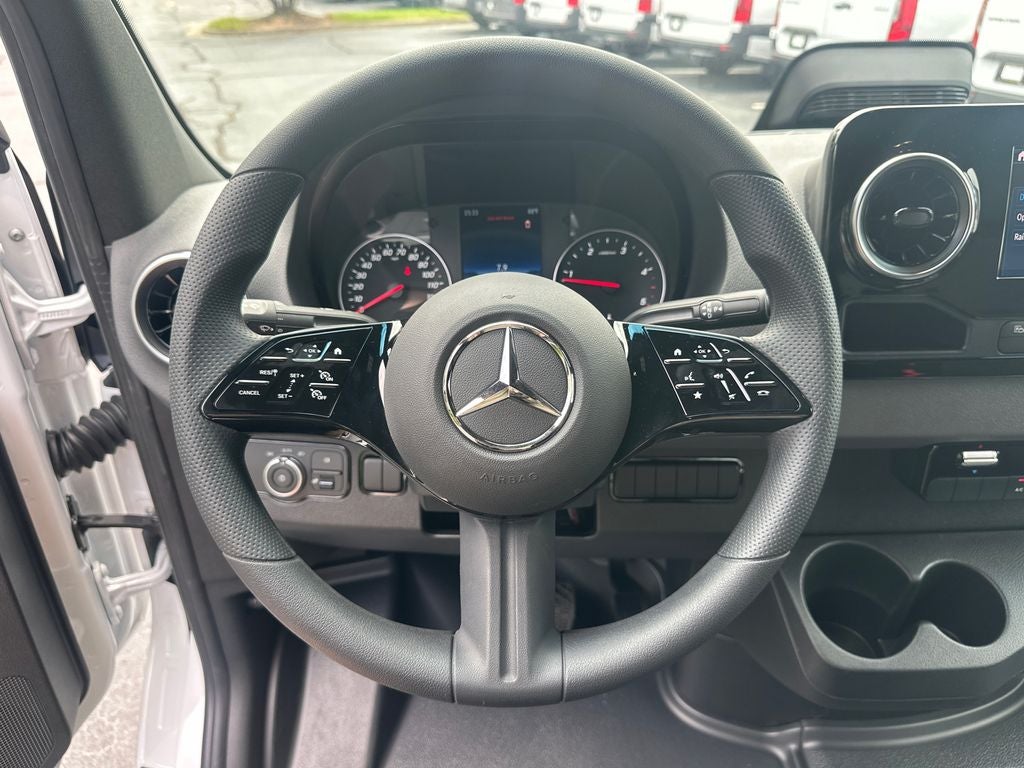 2026 Mercedes-Benz Sprinter 2500 Cargo 144 WB