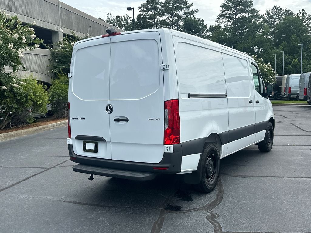 2026 Mercedes-Benz Sprinter 2500 Cargo 144 WB