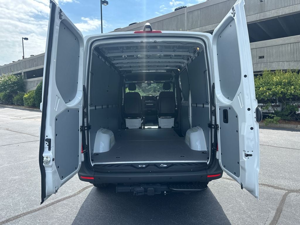 2026 Mercedes-Benz Sprinter 2500 Cargo 144 WB
