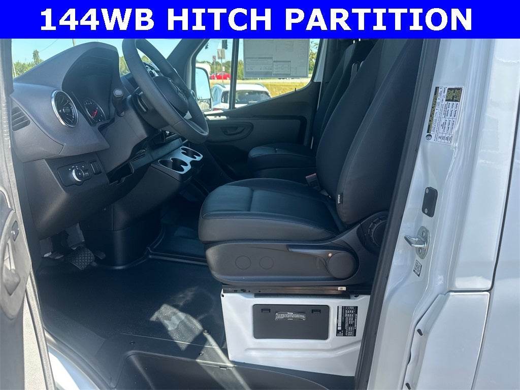 2026 Mercedes-Benz Sprinter 2500 Cargo 144 WB