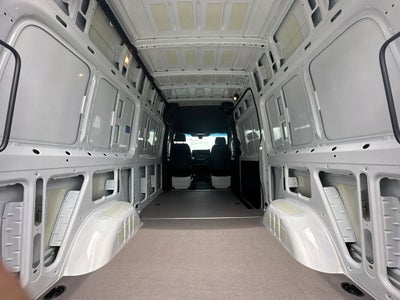 2026 Mercedes-Benz Sprinter 2500 Cargo 144 WB