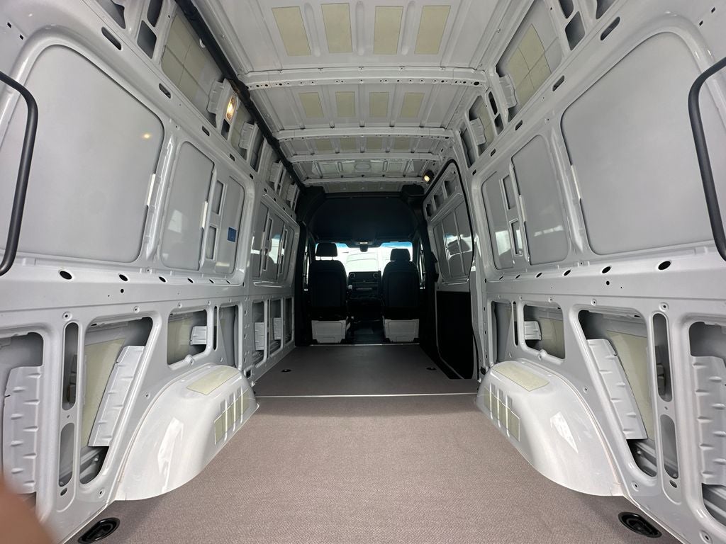 2026 Mercedes-Benz Sprinter 2500 Cargo 144 WB