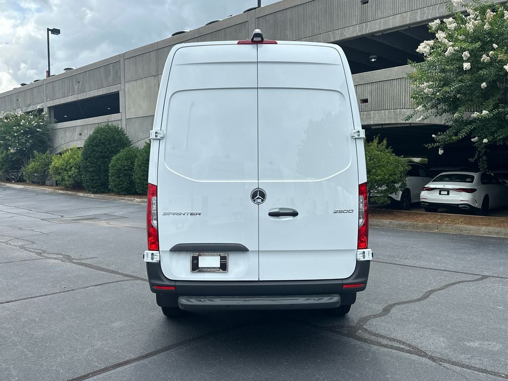 2026 Mercedes-Benz Sprinter 2500 Cargo 144 WB