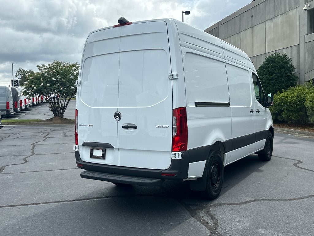 2026 Mercedes-Benz Sprinter 2500 Cargo 144 WB