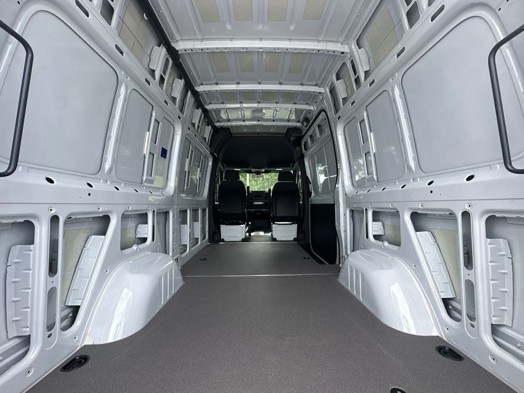 2025 Mercedes-Benz Sprinter 2500 Cargo 144 WB