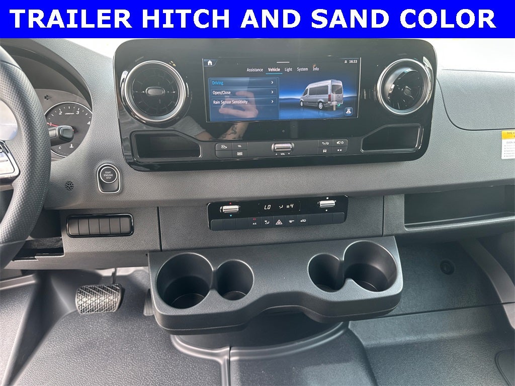 2025 Mercedes-Benz Sprinter 2500 Cargo 144 WB