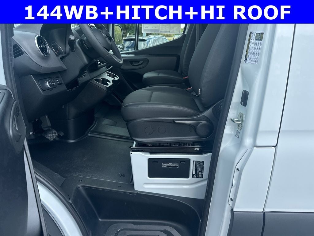 2026 Mercedes-Benz Sprinter 2500 Cargo 144 WB
