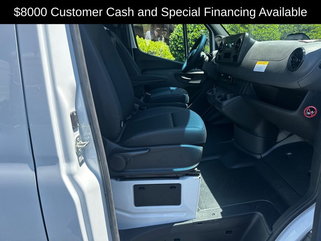 2025 Mercedes-Benz Sprinter 2500 Cargo 144 WB