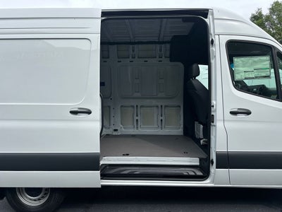 2025 Mercedes-Benz Sprinter 2500 Cargo 144 WB