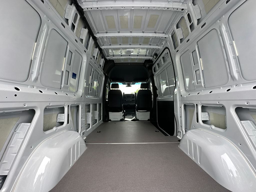 2025 Mercedes-Benz Sprinter 2500 Cargo 144 WB