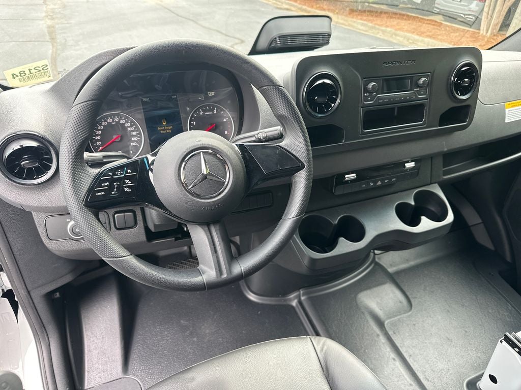 2025 Mercedes-Benz Sprinter 2500 Cargo 144 WB