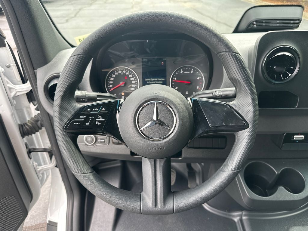 2025 Mercedes-Benz Sprinter 2500 Cargo 144 WB