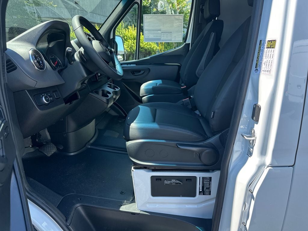 2026 Mercedes-Benz Sprinter 2500 Cargo 144 WB