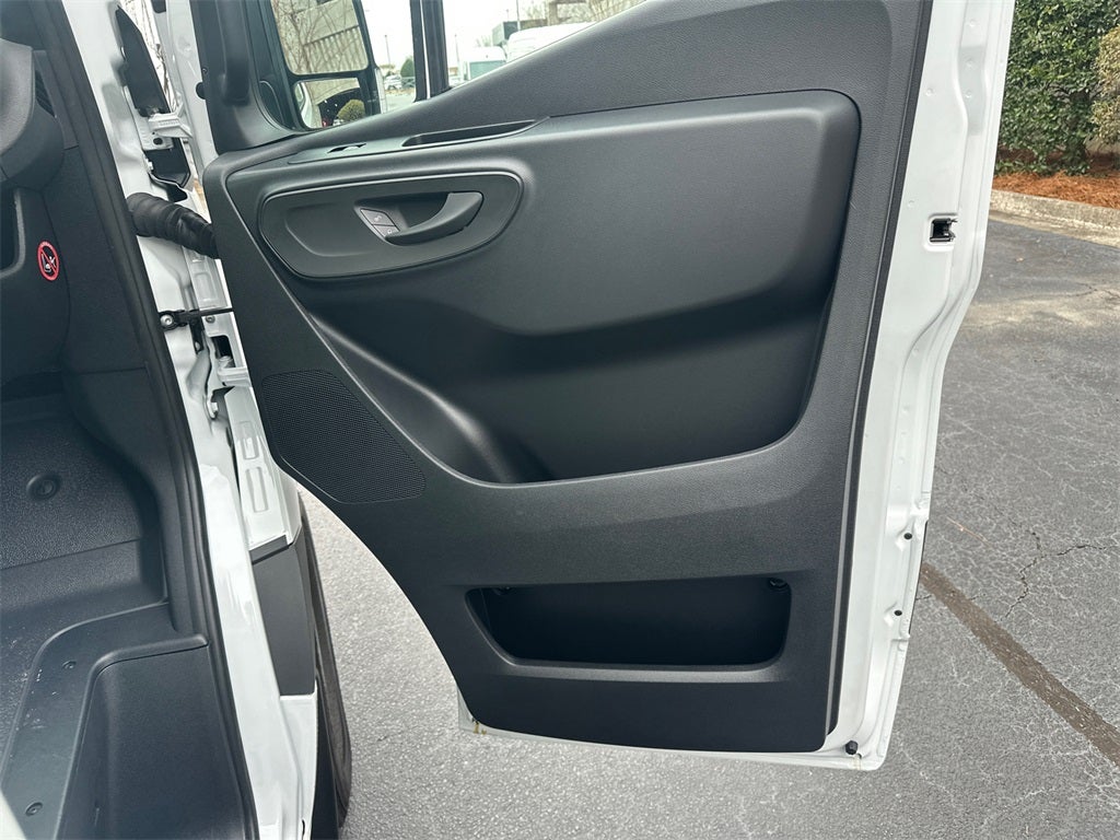 2025 Mercedes-Benz Sprinter 2500 Cargo 144 WB