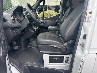 2025 Mercedes-Benz Sprinter 2500 Cargo 144 WB