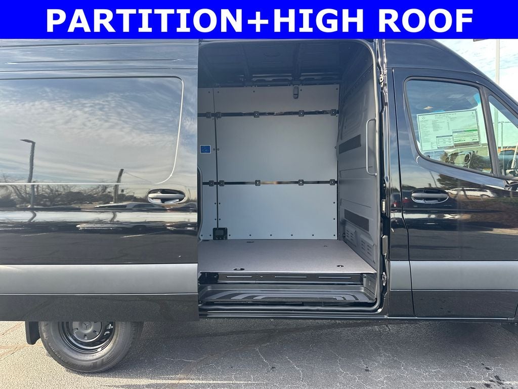 2026 Mercedes-Benz Sprinter 2500 Cargo 144 WB