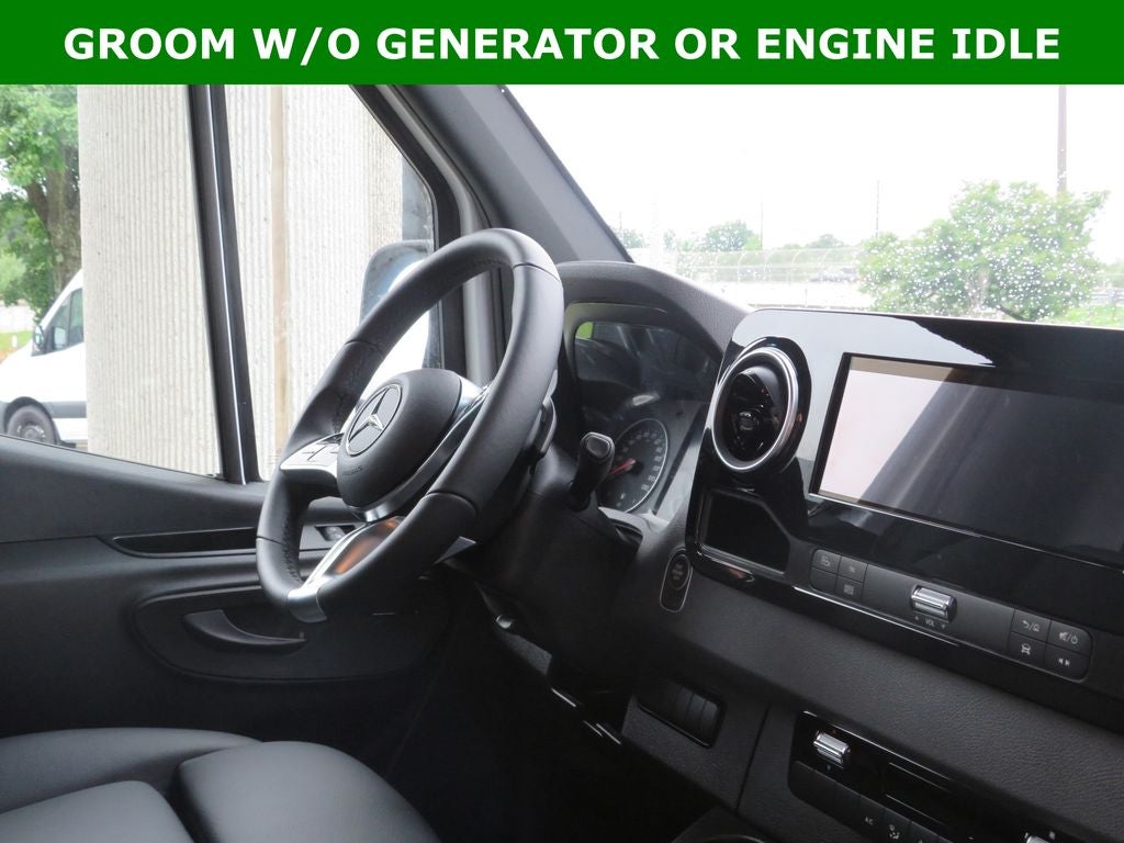 2025 Mercedes-Benz Sprinter 2500 Cargo 144 WB