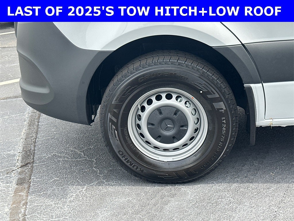 2025 Mercedes-Benz Sprinter 2500 Cargo 144 WB