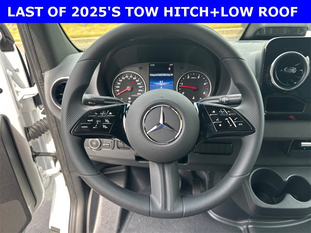2025 Mercedes-Benz Sprinter 2500 Cargo 144 WB