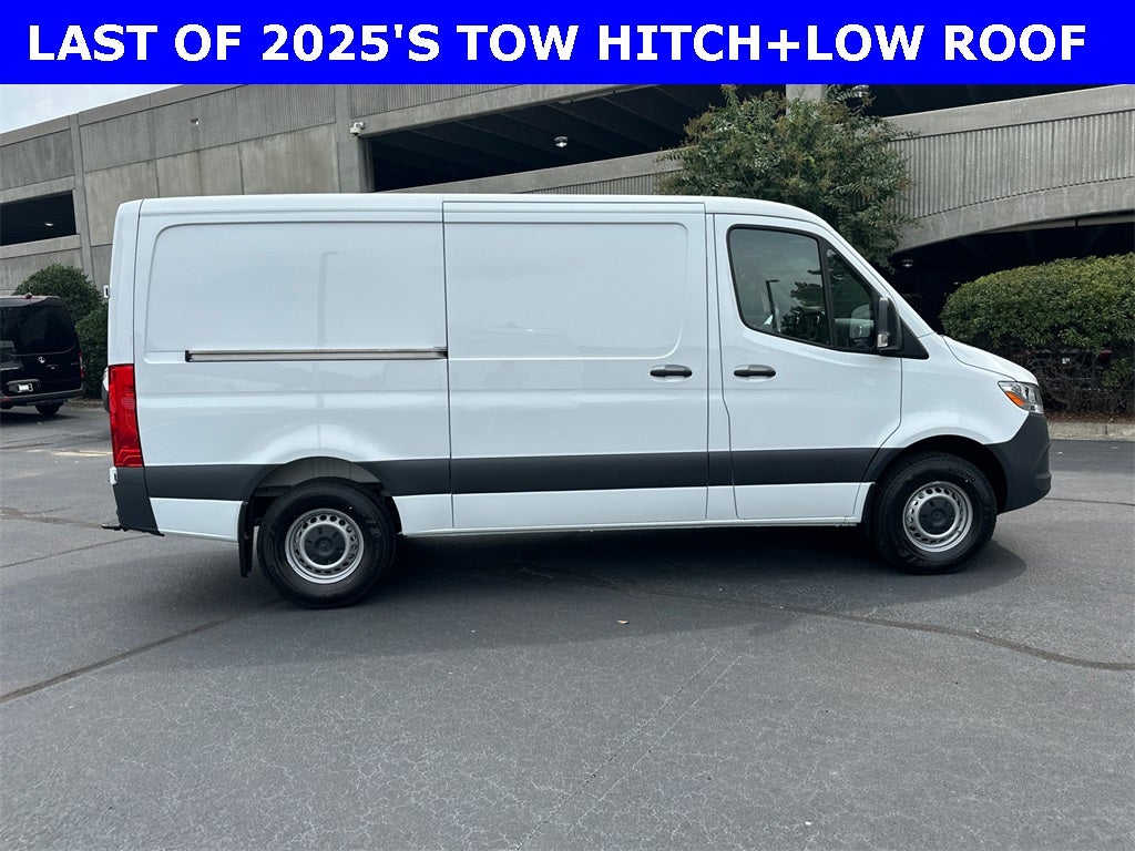 2025 Mercedes-Benz Sprinter 2500 Cargo 144 WB