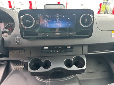 2026 Mercedes-Benz Sprinter 2500 Cargo 144 WB