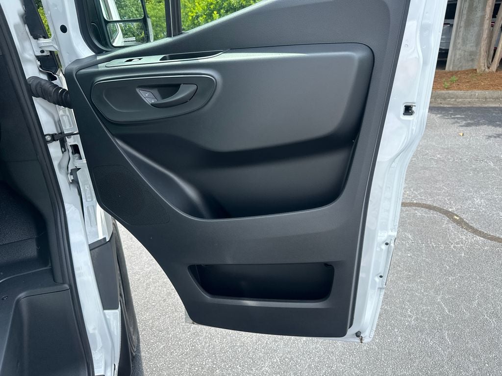 2025 Mercedes-Benz Sprinter 2500 Cargo 170 WB High Roof