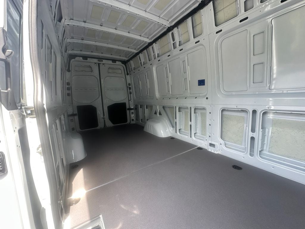 2025 Mercedes-Benz Sprinter 2500 Cargo 170 WB High Roof