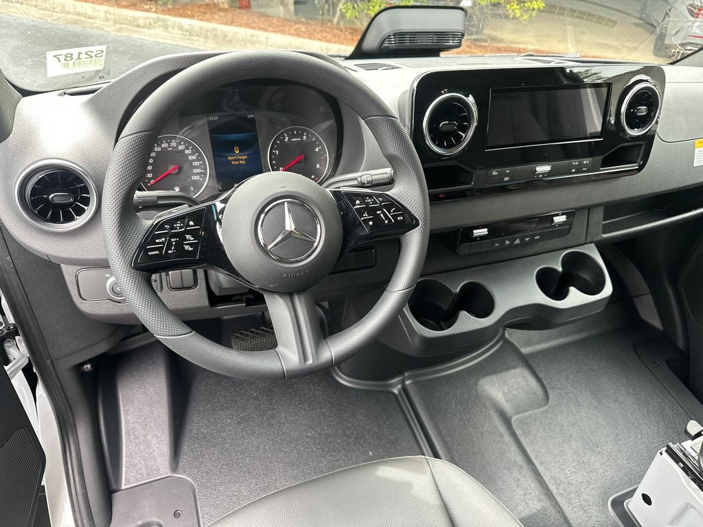 2026 Mercedes-Benz Sprinter 2500 Cargo 170 WB High Roof