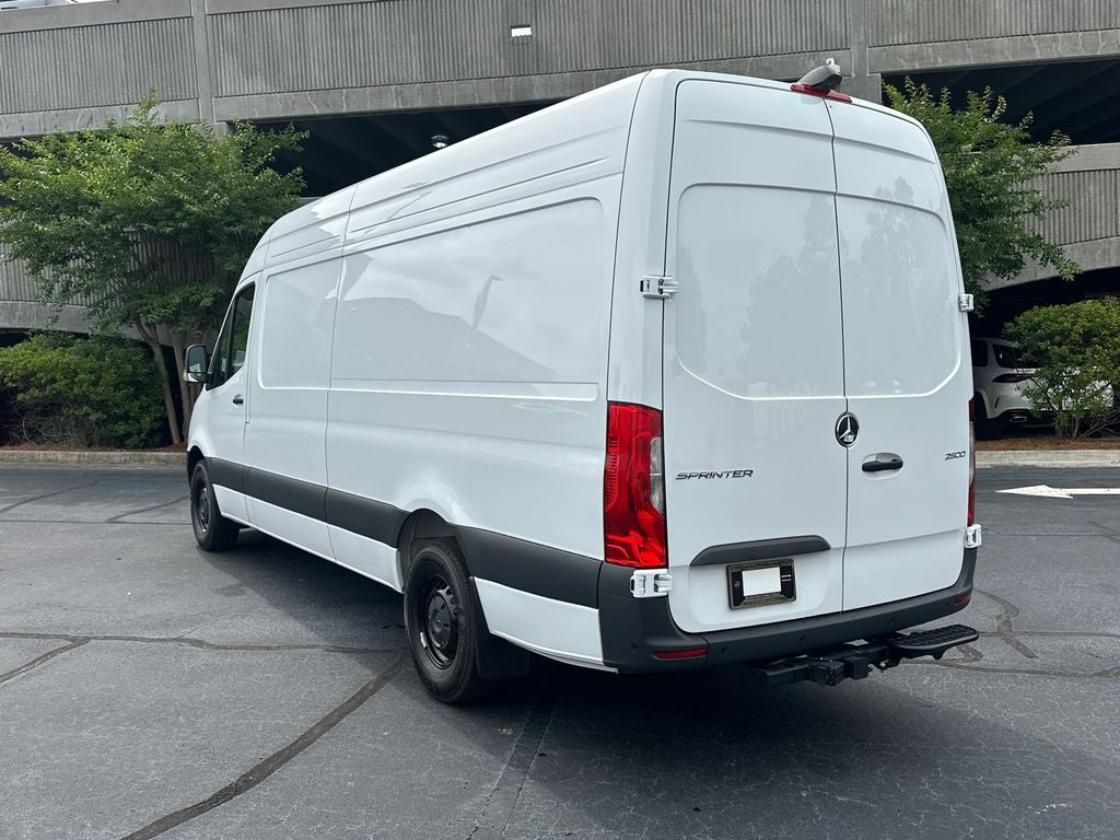2026 Mercedes-Benz Sprinter 2500 Cargo 170 WB High Roof