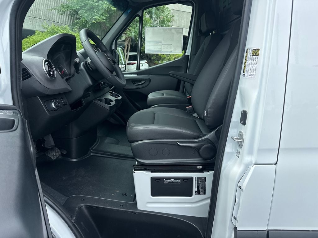 2026 Mercedes-Benz Sprinter 2500 Cargo 170 WB High Roof