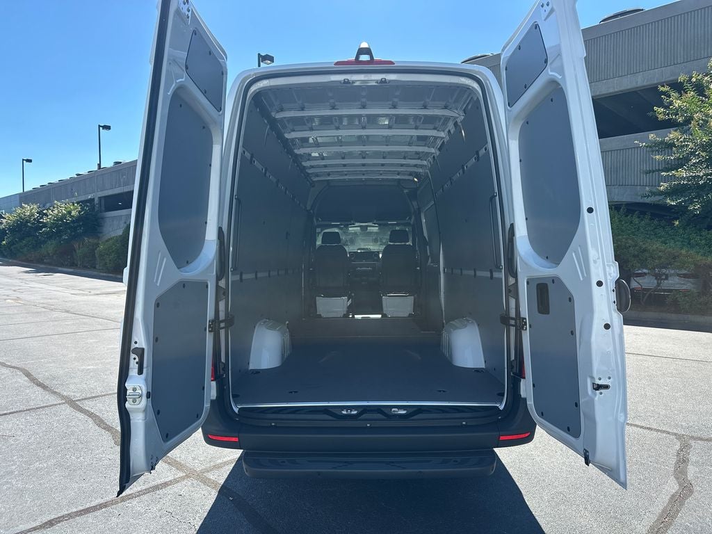 2026 Mercedes-Benz Sprinter 2500 Cargo 170 WB High Roof