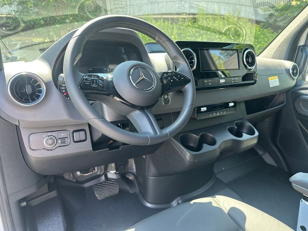2026 Mercedes-Benz Sprinter 2500 Cargo 170 WB High Roof