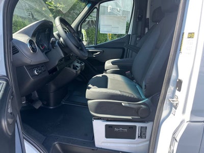 2026 Mercedes-Benz Sprinter 2500 Cargo 170 WB High Roof