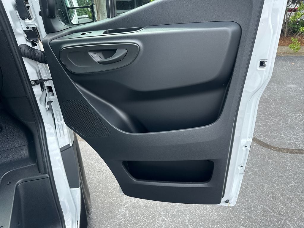 2026 Mercedes-Benz Sprinter 2500 Cargo 170 WB High Roof