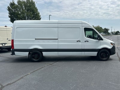 2026 Mercedes-Benz Sprinter 2500 Cargo 170 WB High Roof