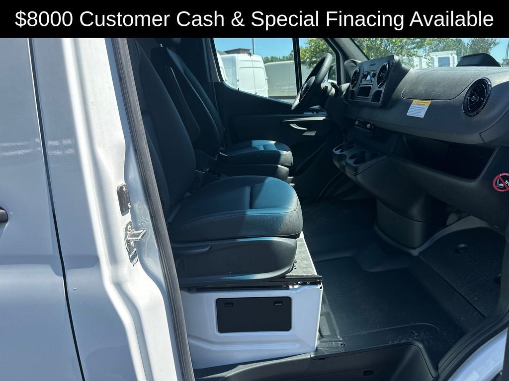 2025 Mercedes-Benz Sprinter 2500 Cargo 170 WB High Roof