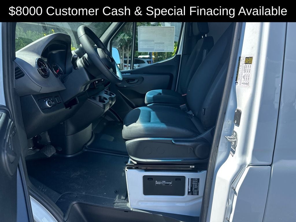 2025 Mercedes-Benz Sprinter 2500 Cargo 170 WB High Roof