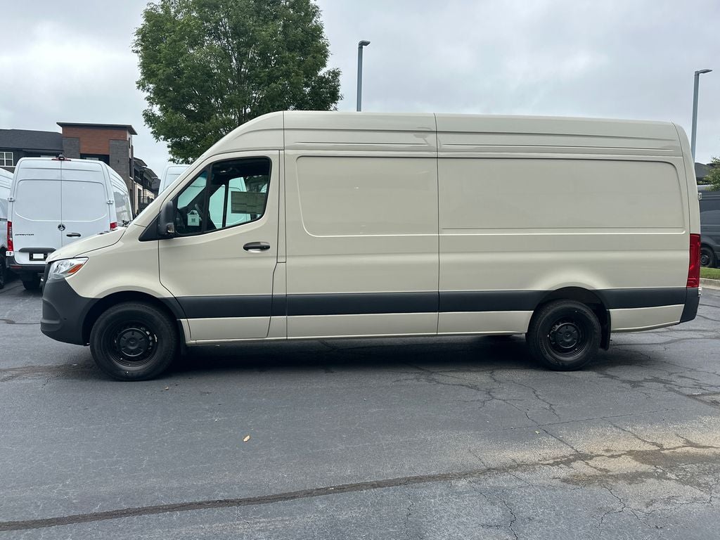 2026 Mercedes-Benz Sprinter 2500 Cargo 170 WB High Roof