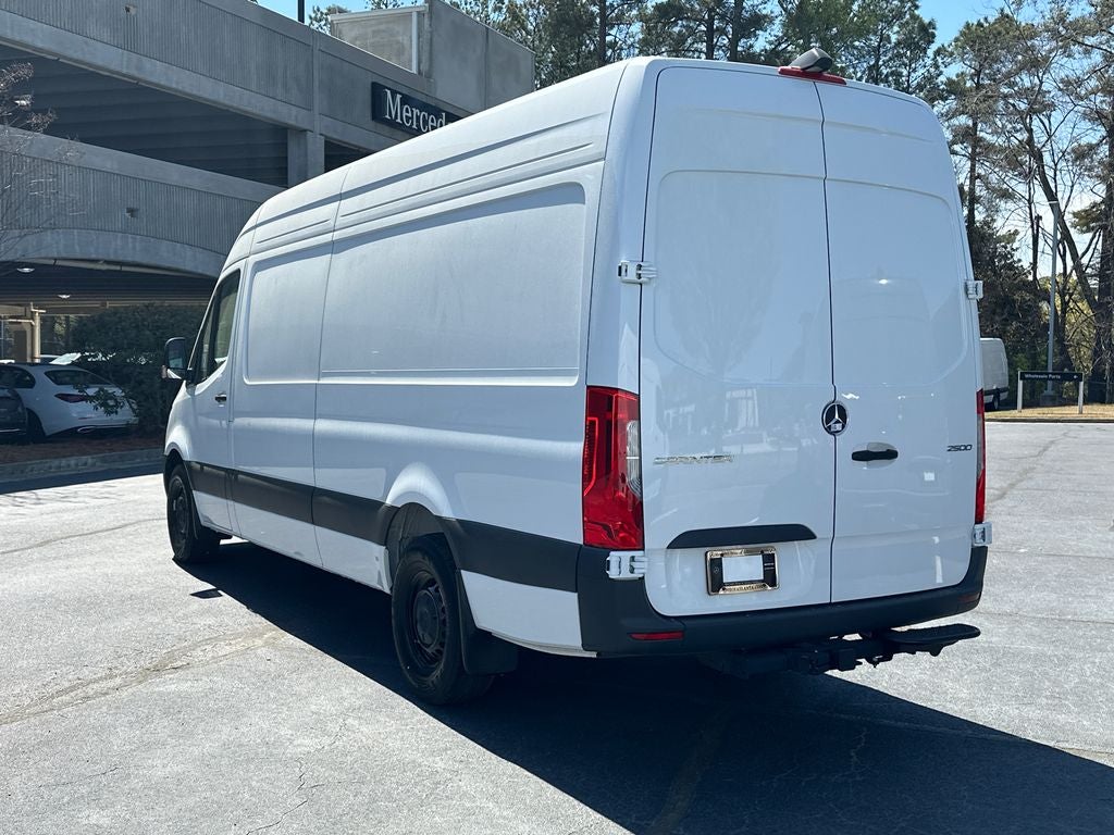 2025 Mercedes-Benz Sprinter 2500 Cargo 170 WB High Roof