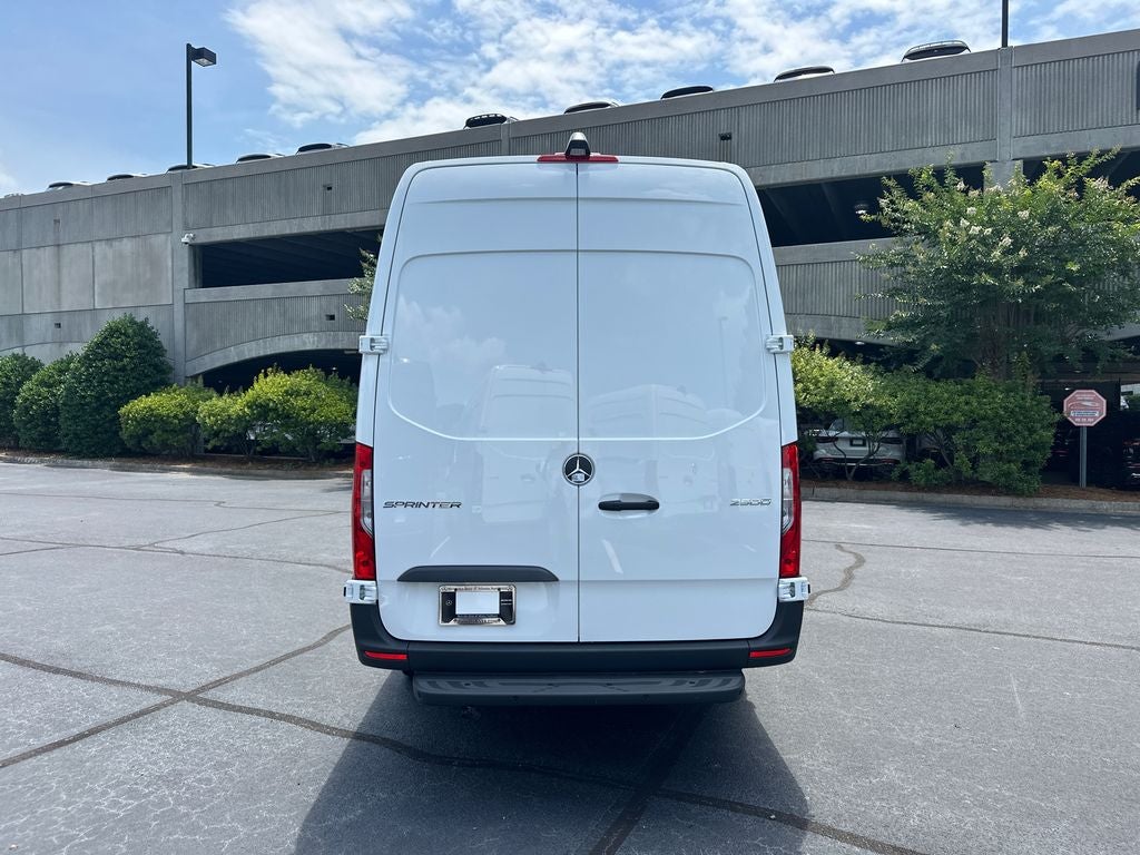 2026 Mercedes-Benz Sprinter 2500 Cargo 170 WB High Roof