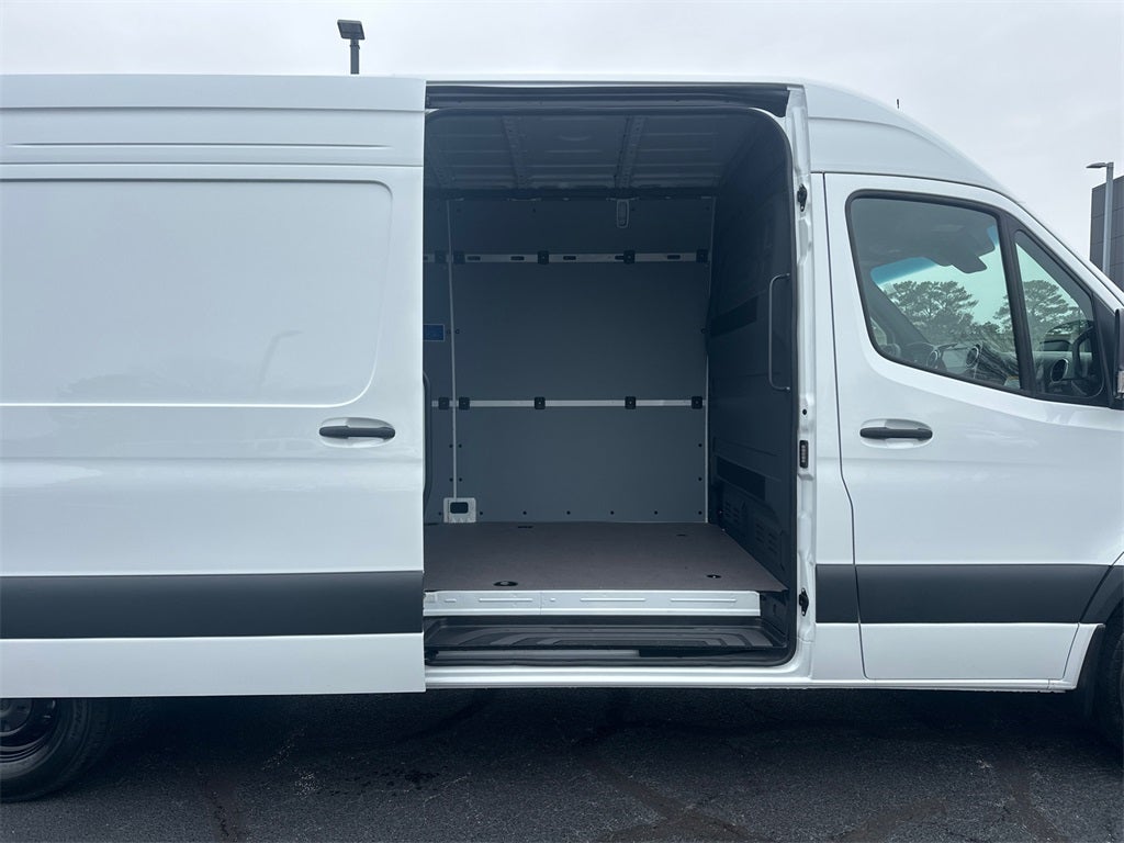 2026 Mercedes-Benz Sprinter 2500 Cargo 170 WB High Roof