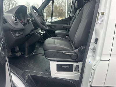 2026 Mercedes-Benz Sprinter 2500 Cargo 170 WB High Roof