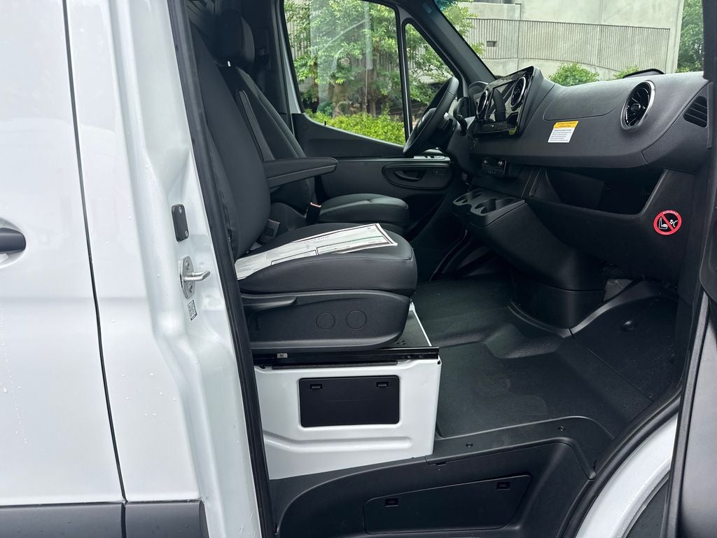2026 Mercedes-Benz Sprinter 2500 Cargo 170 WB High Roof