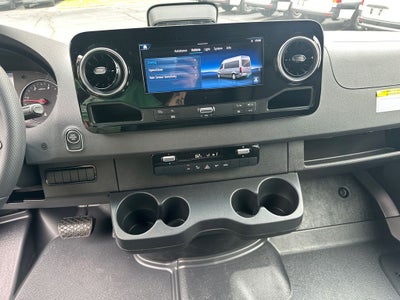 2026 Mercedes-Benz Sprinter 2500 Cargo 170 WB High Roof