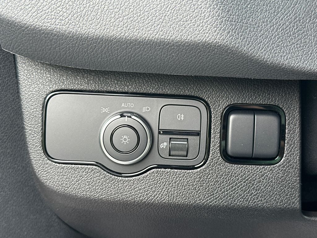 2026 Mercedes-Benz Sprinter 2500 Cargo 170 WB High Roof