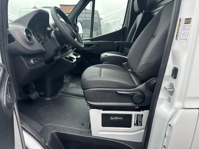 2026 Mercedes-Benz Sprinter 2500 Cargo 170 WB High Roof