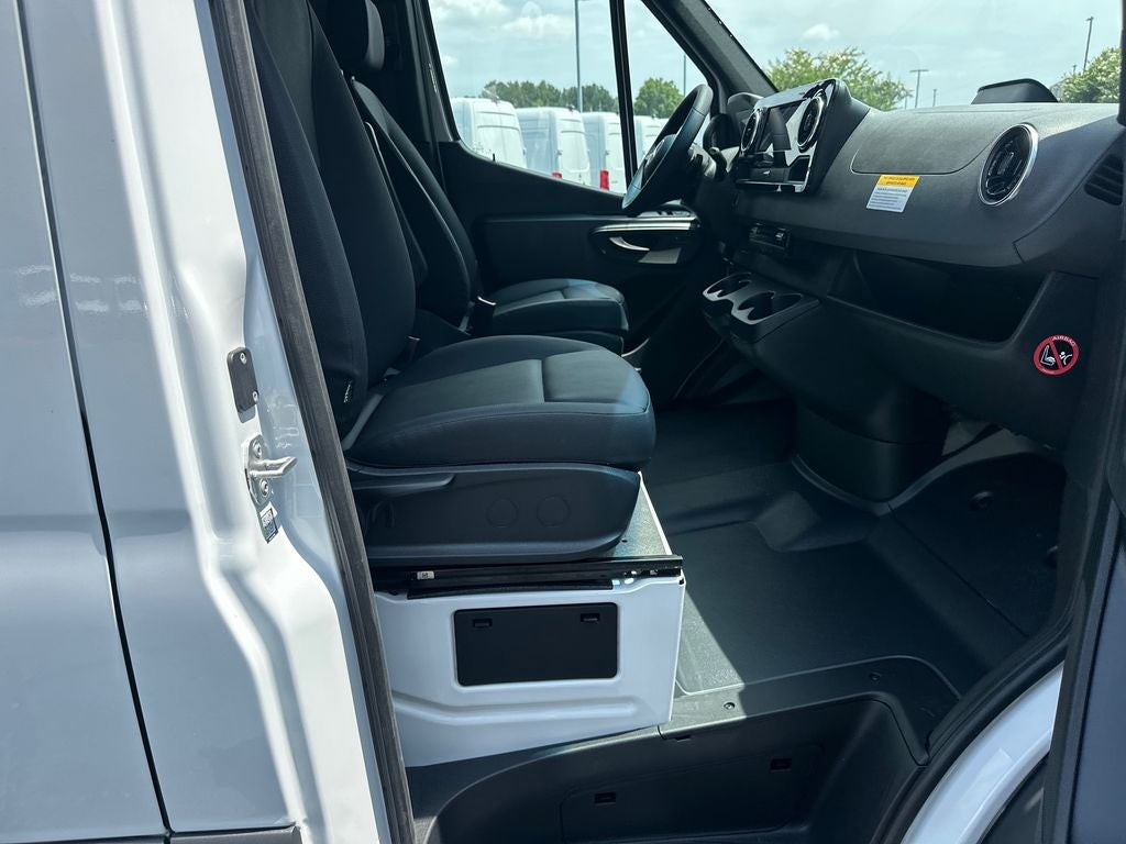 2026 Mercedes-Benz Sprinter 2500 Cargo 170 WB High Roof