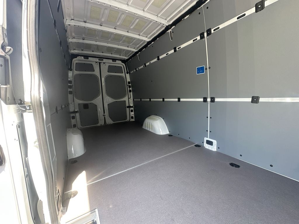 2026 Mercedes-Benz Sprinter 2500 Cargo 170 WB High Roof