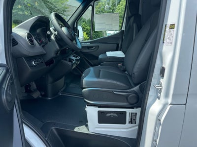 2026 Mercedes-Benz Sprinter 2500 Cargo 170 WB High Roof